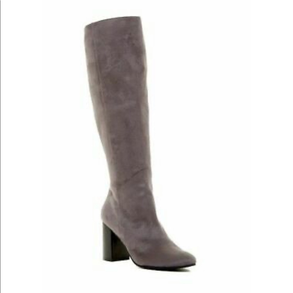 Grey suede boots!